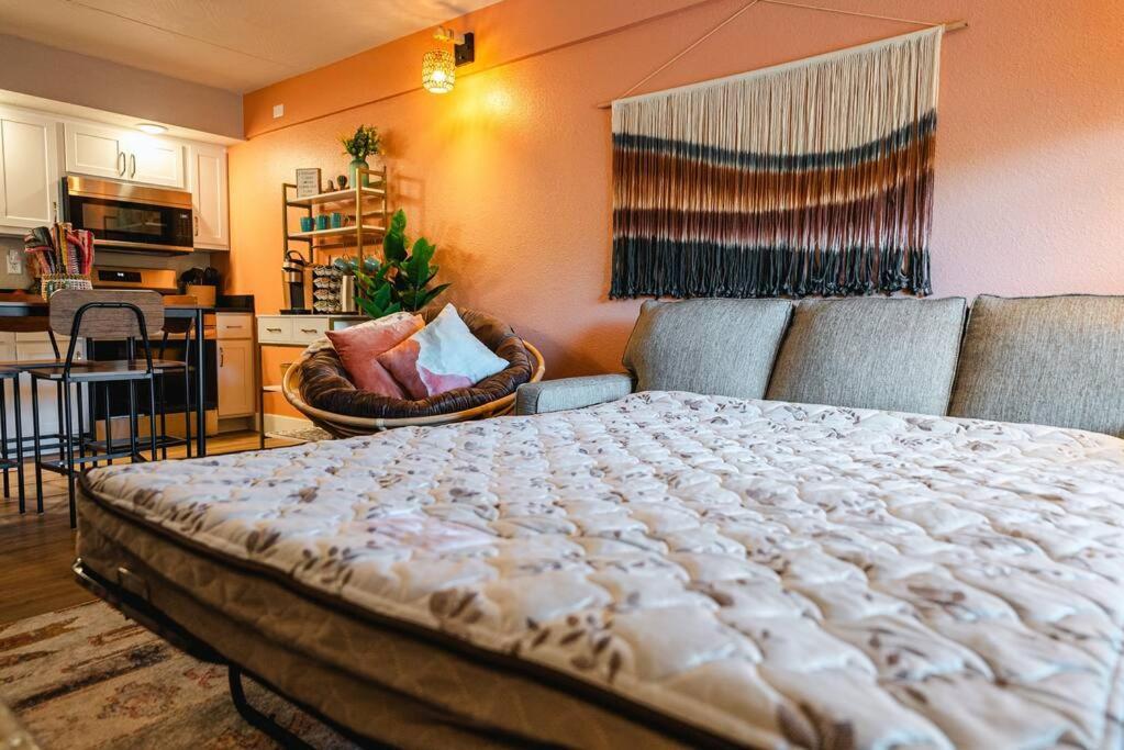 Pet Friendly Boho Condo With Pool--Fitness Center--Next To The Branson Landing--Close To Convention Center And Kanakuk Bagian luar foto