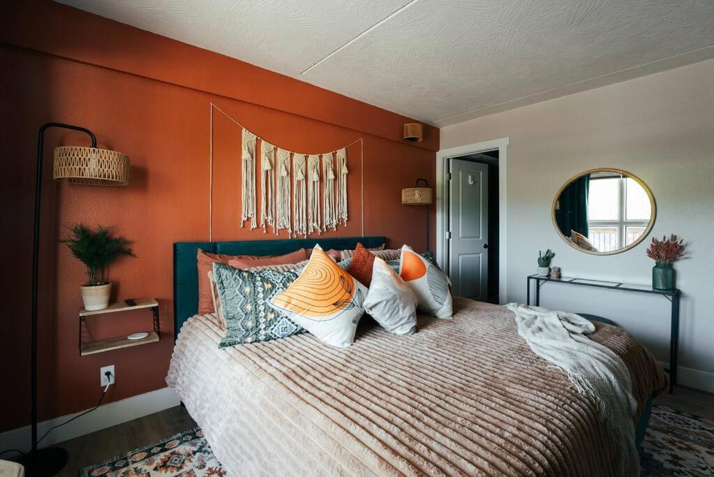 Pet Friendly Boho Condo With Pool--Fitness Center--Next To The Branson Landing--Close To Convention Center And Kanakuk Bagian luar foto