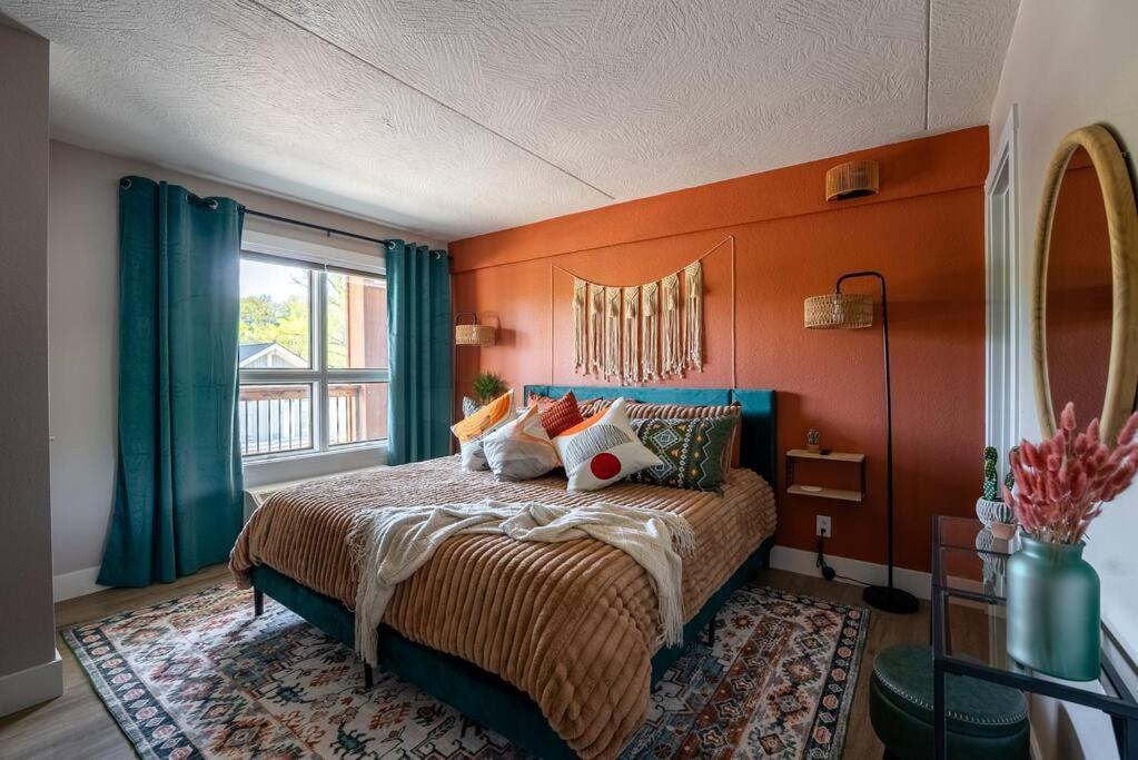 Pet Friendly Boho Condo With Pool--Fitness Center--Next To The Branson Landing--Close To Convention Center And Kanakuk Bagian luar foto